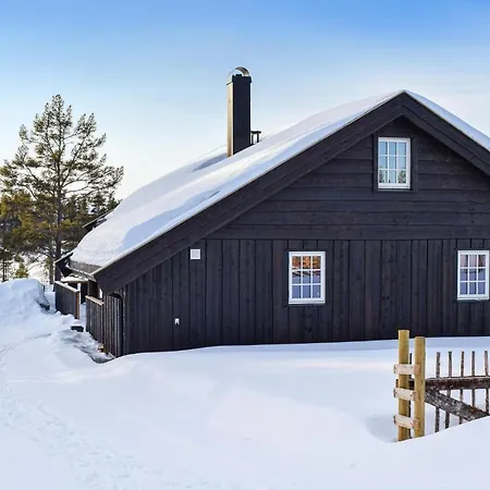 Four-bedroom Holiday In