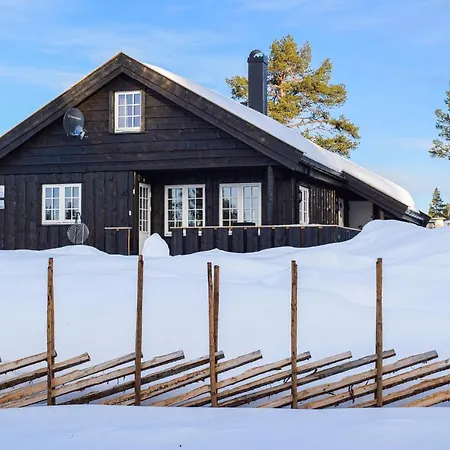 Сasa de vacaciones Four-bedroom Holiday In